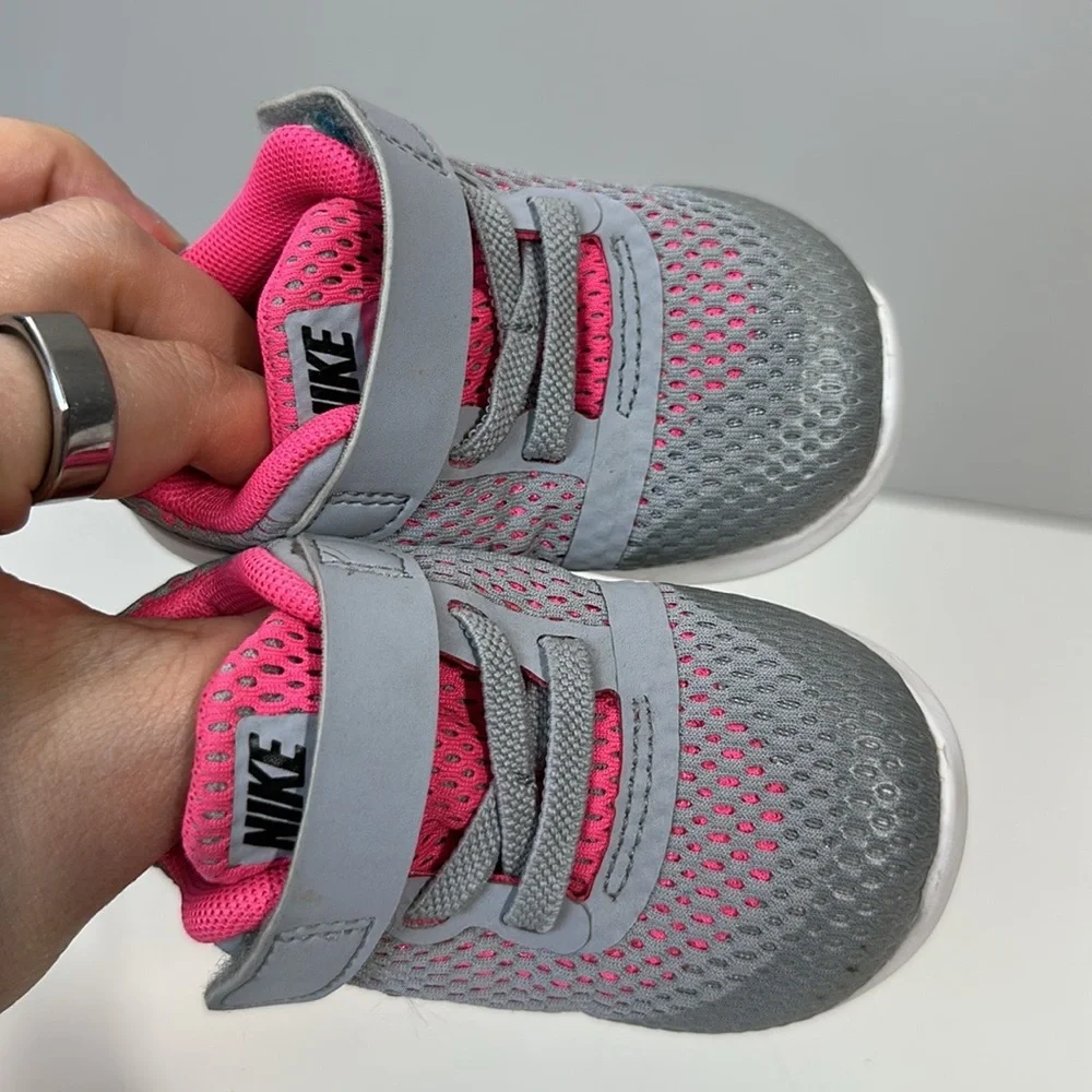 Nike Kids Gray and Pink Lightweight Sneakers
